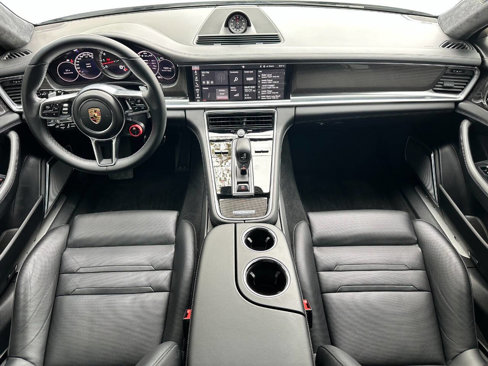 Used 2018 Porsche Panamera Turbo image 28