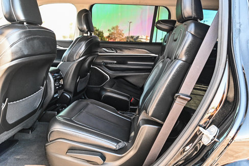 Used 2021 Jeep Grand Cherokee L Limited image 19
