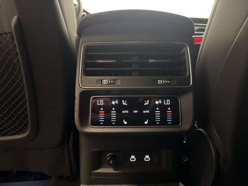 New 2025 Audi Q7 3.0T Premium Plus image 23