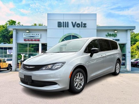 New 2026 Chrysler Voyager LX image 1