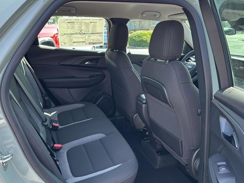 New 2026 Chevrolet TrailBlazer LS image 11