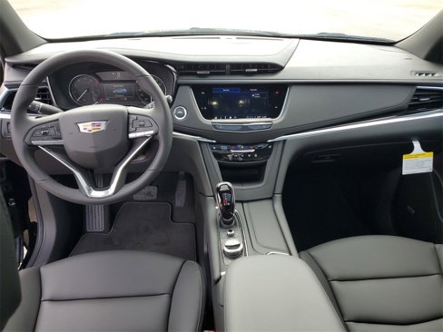 New 2025 Cadillac XT6 Luxury image 20