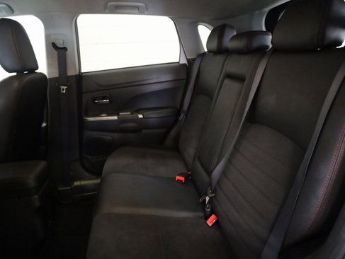 Used 2024 Mitsubishi Outlander Sport SE image 27
