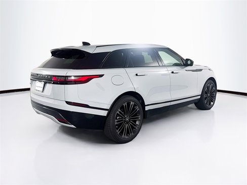 New 2026 Land Rover Range Rover Velar Dynamic SE image 5