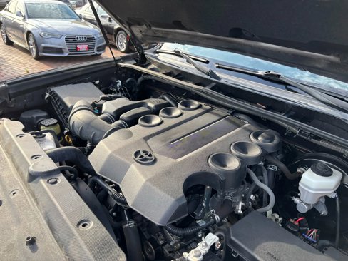 Used 2017 Toyota 4Runner Limited image 23