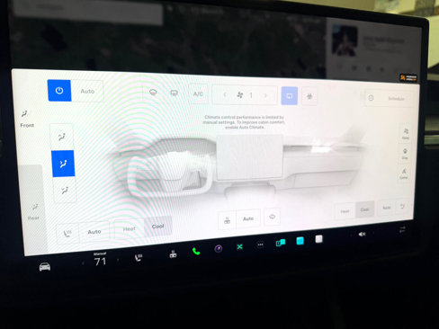 Used 2022 Tesla Model X image 16