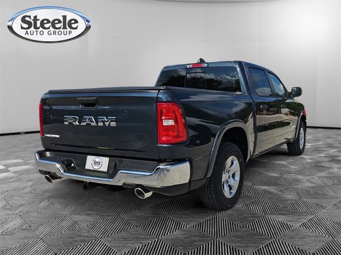 New 2026 RAM 1500 2WD Crew Cab image 5