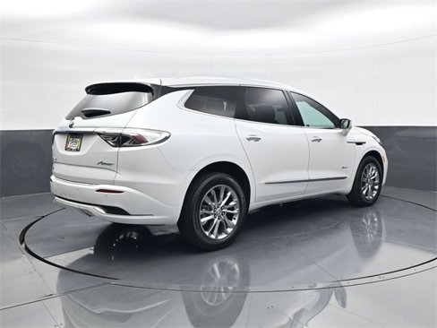 Used 2024 Buick Enclave Avenir w/ Avenir Technology Package image 5