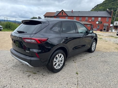 New 2025 Ford Escape Active w/ Active Premium Tech Pack image 5