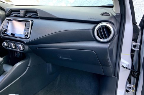 Certified 2025 Nissan Versa S w/ Trunk Package image 16