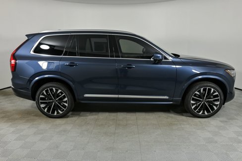 New 2026 Volvo XC90 B6 Plus w/ Protection Package Premier image 27