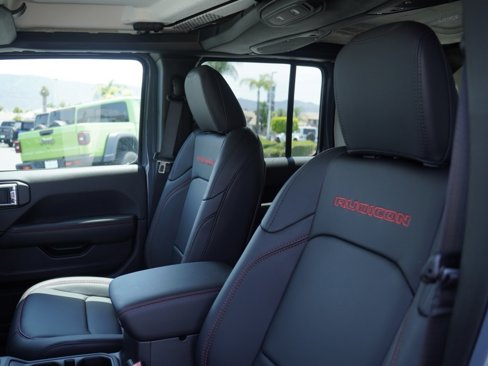 New 2025 Jeep Wrangler Unlimited Rubicon image 26
