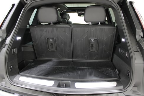 New 2026 Cadillac Vistiq Luxury w/ LPO, Floor Liner Package image 22