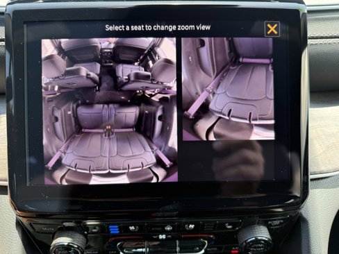 New 2025 Jeep Grand Cherokee L Limited image 30