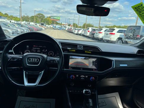 Used 2022 Audi Q3 2.0T Premium Plus w/ Premium Plus Package image 22