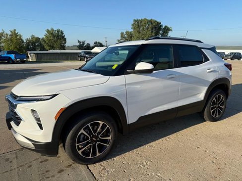 New 2026 Chevrolet TrailBlazer LT w/ Convenience Package image 6