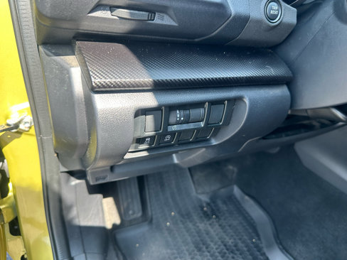 Used 2023 Subaru Crosstrek 2.0i image 10