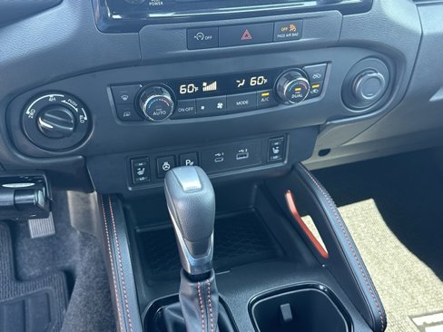 Used 2023 Nissan Frontier PRO-4X w/ Pro-4X Premium Package image 35