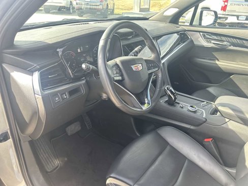 Certified 2025 Cadillac XT6 Premium Luxury image 10