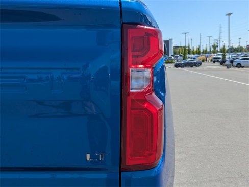 Used 2022 Chevrolet Silverado 1500 LT Trail Boss image 46