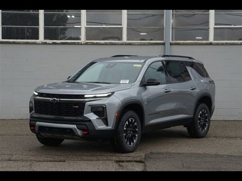 New 2026 Chevrolet Traverse Z71 w/ Enhanced Driving Package image 1