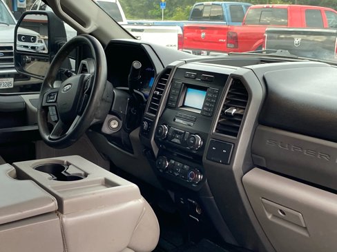 Used 2018 Ford F350 XL w/ Power Equipment Group image 17