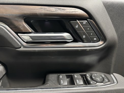 New 2025 GMC Sierra 2500 SLT w/ SLT Premium Package image 17