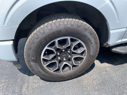 Certified 2022 Ford F150 XLT w/ Equipment Group 301A Mid image 4
