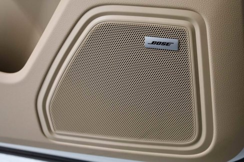 New 2026 Porsche Macan image 17