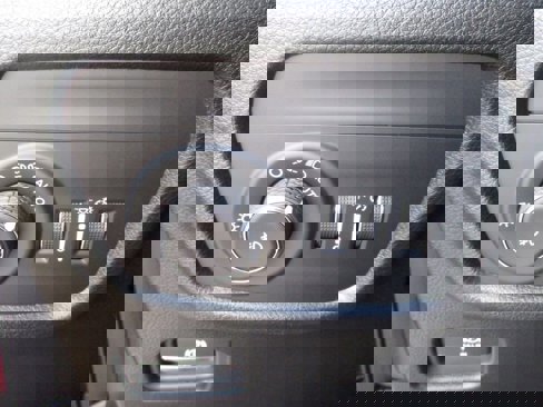 New 2025 Jeep Grand Cherokee Limited w/ Black Appearance Package image 32