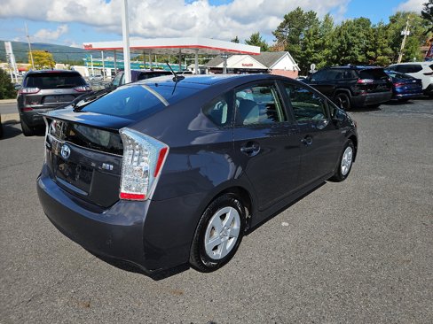 Used 2011 Toyota Prius Five image 3