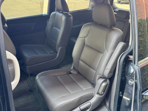 Used 2015 Honda Odyssey Touring Elite image 10