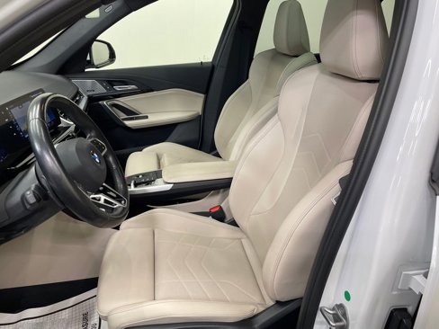 Used 2023 BMW X1 xDrive28i w/ Premium Package image 7