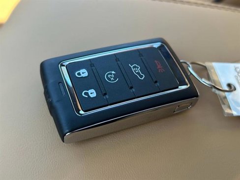 New 2025 Jeep Grand Cherokee Summit image 15