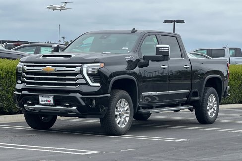 New 2025 Chevrolet Silverado 3500 High Country w/ Technology Package image 8