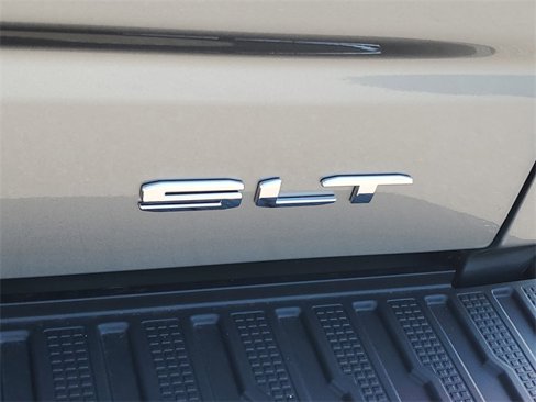 New 2026 GMC Sierra 1500 SLT w/ SLT Premium Plus Package image 29