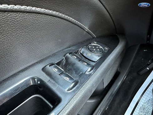 Used 2014 Ford Fusion Titanium image 24
