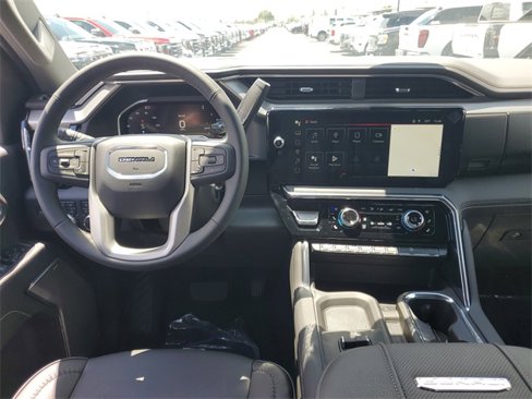 New 2025 GMC Sierra 2500 Denali w/ Denali Reserve Package image 8