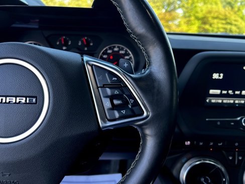 Used 2018 Chevrolet Camaro LT image 29