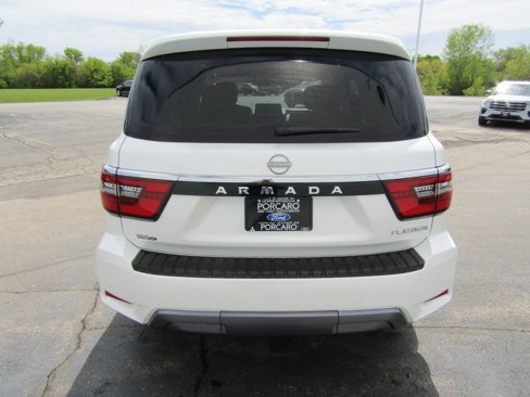 Used 2024 Nissan Armada Platinum w/ Captain's Chairs Package image 6