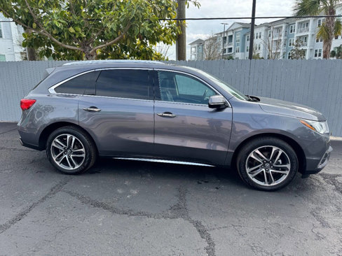 Used 2017 Acura MDX SH-AWD w/ Advance Package image 2