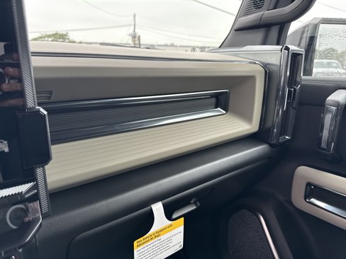 New 2026 GMC Hummer EV SUV image 17