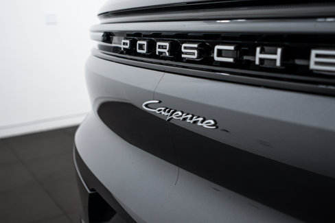 New 2026 Porsche Cayenne E-Hybrid image 26