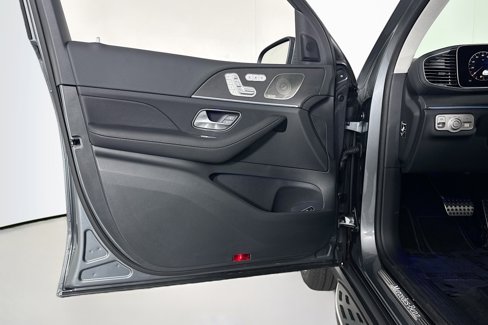New 2026 Mercedes-Benz GLS 450 4MATIC image 21