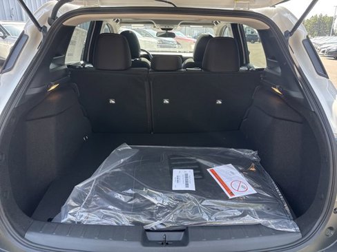 New 2026 Nissan Kicks SV w/ SV Premium Package image 15