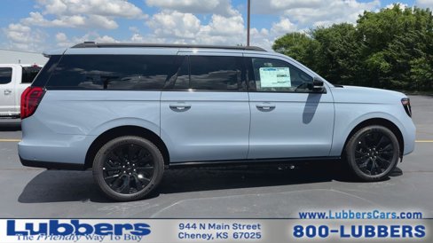 New 2025 Ford Expedition Max Platinum w/ Stealth Appearance Package image 9