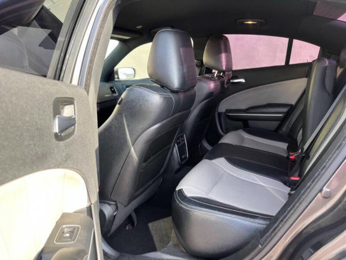 Used 2020 Dodge Charger SXT image 8
