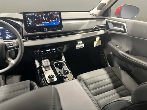 New 2025 Mitsubishi Outlander SE image 25