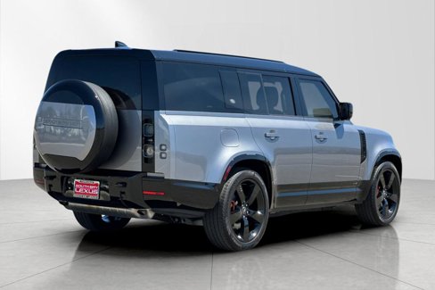 Used 2024 Land Rover Defender 130 X image 6