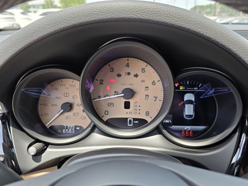 New 2025 Porsche Macan image 33